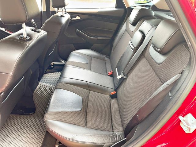 FORD福特 FOCUS  第7張相片