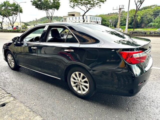 TOYOTA豐田 CAMRY  第3張相片