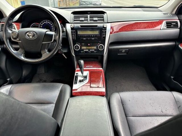 TOYOTA豐田 CAMRY  第6張相片