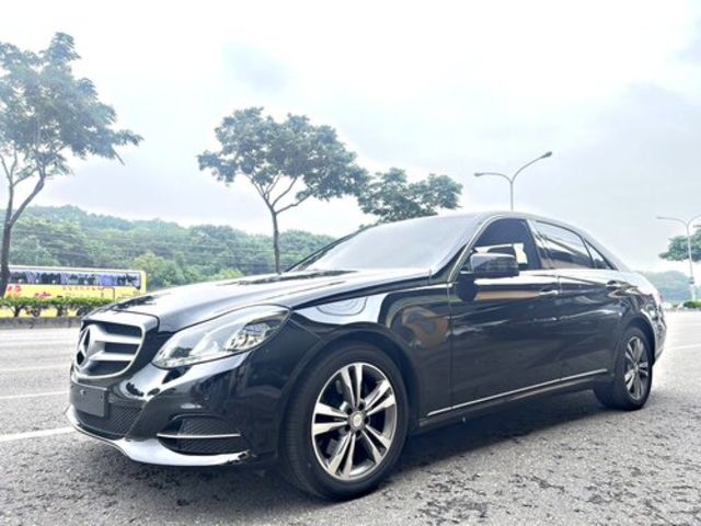 M-BENZ賓士 E250  第1張相片