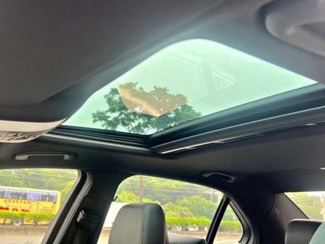 M-BENZ賓士 E250  第4張相片