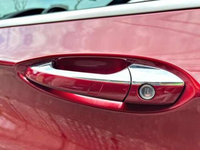 INFINITI無限 Q30  第6張相片