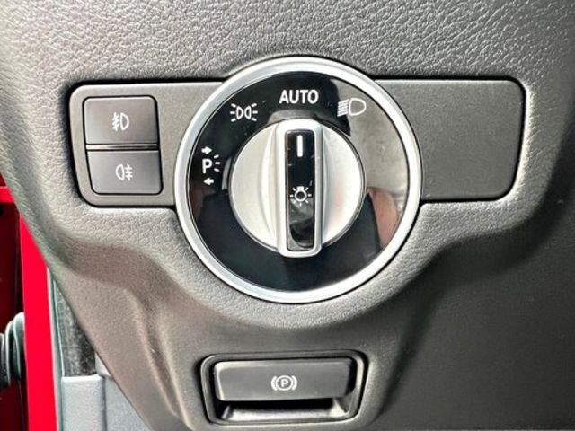 INFINITI無限 Q30  第19張相片