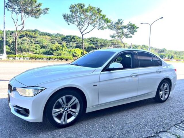 BMW寶馬 320I  第1張相片