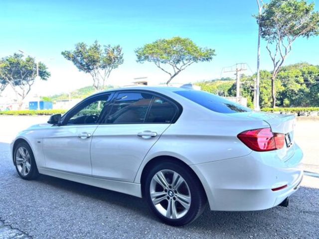 BMW寶馬 320I  第3張相片
