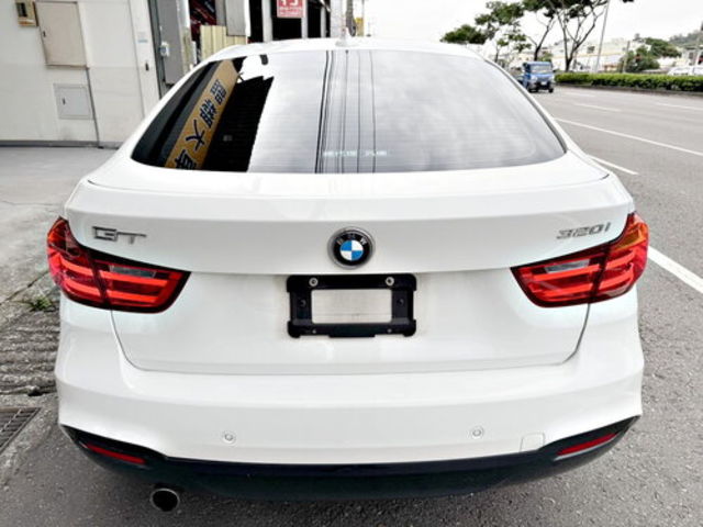 BMW寶馬 320I GT  第3張相片