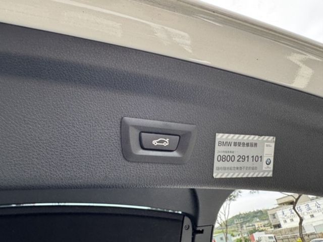 BMW寶馬 320I GT  第6張相片