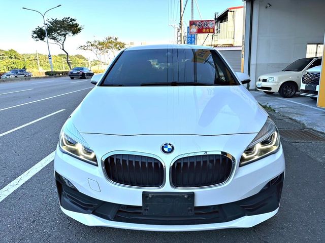 BMW寶馬 218I  第2張相片