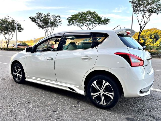 NISSAN日產 TIIDA  第3張相片