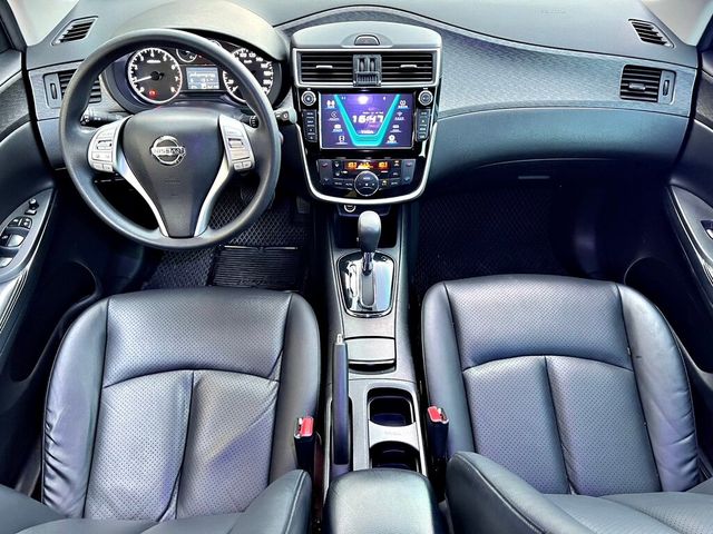 NISSAN日產 TIIDA  第7張相片