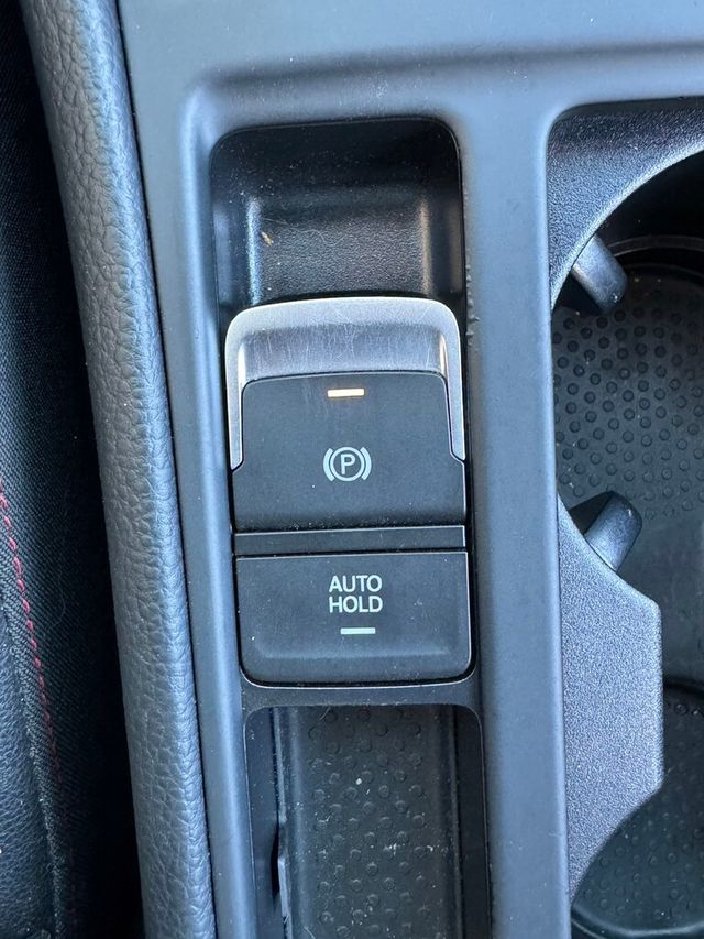 VOLKSWAGEN福斯 GOLF GTI  第11張相片