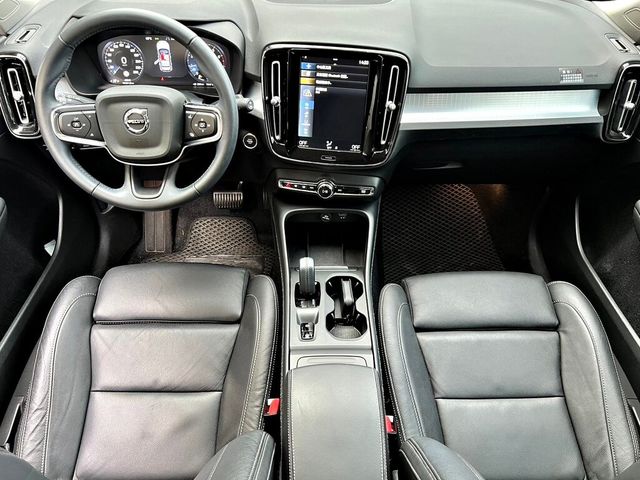 VOLVO富豪 XC40  第9張相片