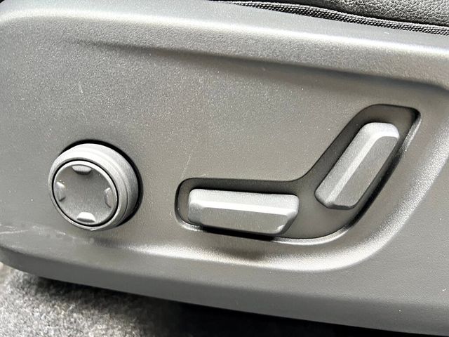 VOLVO富豪 XC40  第16張相片