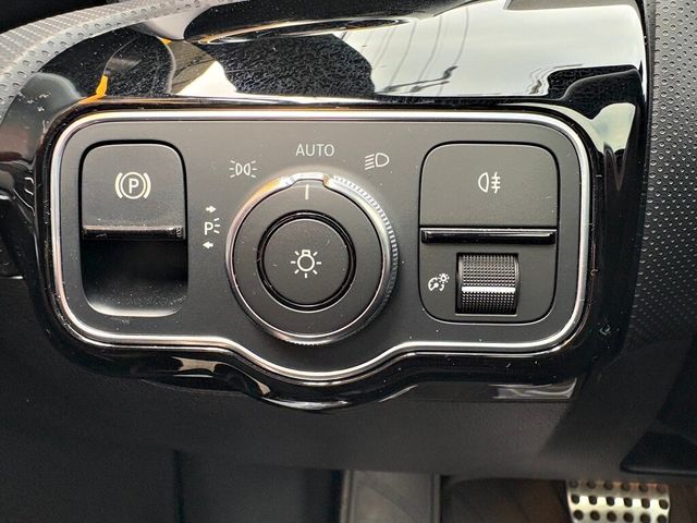 M-BENZ賓士 A250  第17張相片