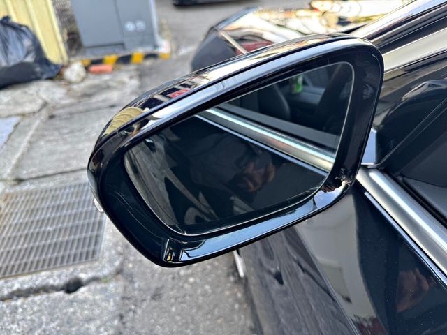BMW寶馬 520I  第6張相片