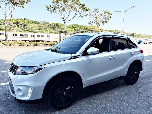 SUZUKI鈴木 VITARA  第1張相片