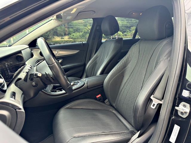 M-BENZ賓士 E200  第5張相片