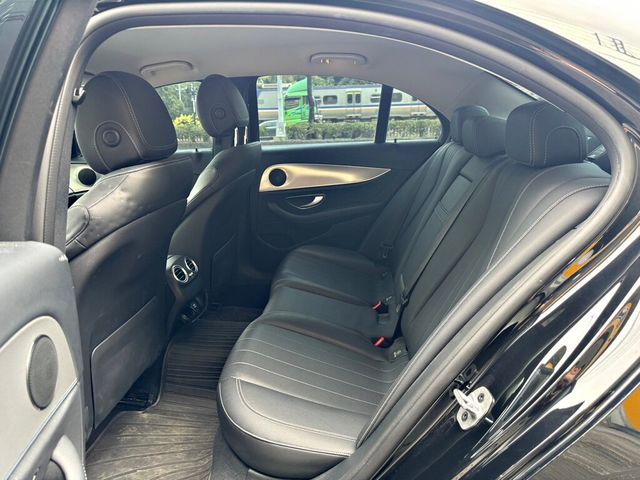 M-BENZ賓士 E200  第6張相片