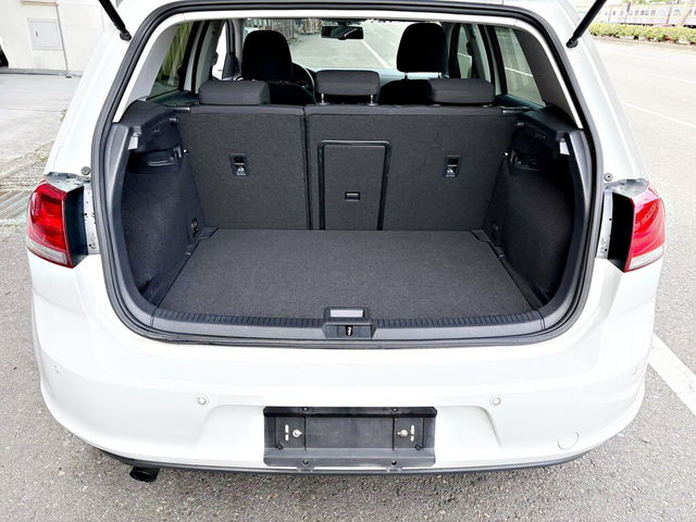 VOLKSWAGEN福斯 GOLF  第4張相片