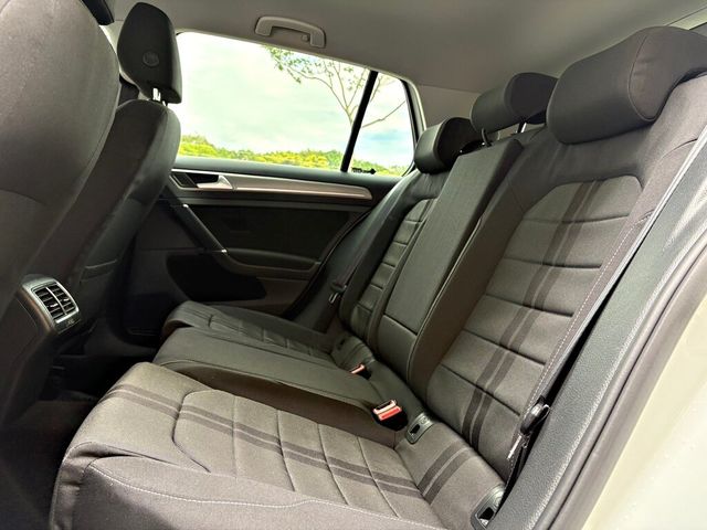 VOLKSWAGEN福斯 GOLF  第6張相片