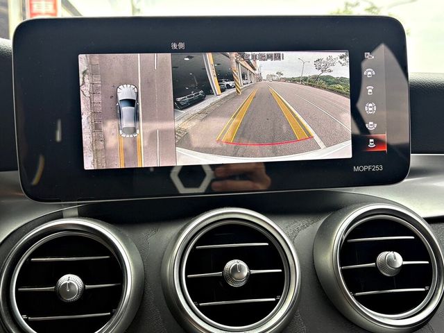M-BENZ賓士 GLC300 AMG COUPE  第12張相片