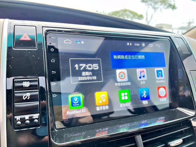 TOYOTA豐田 PREVIA  第14張相片