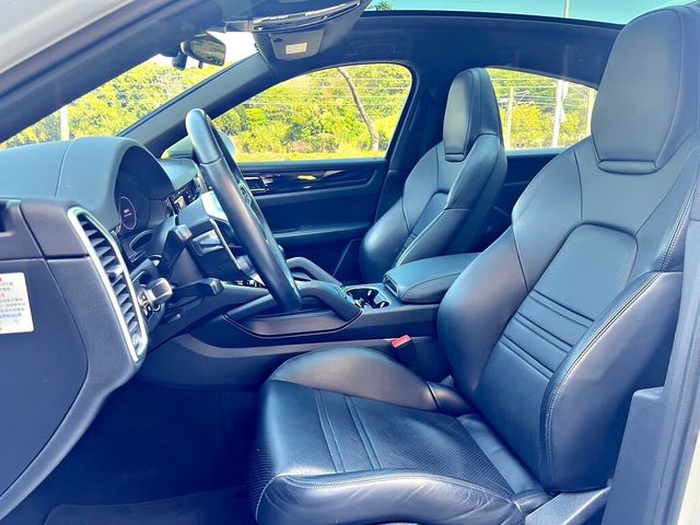 PORSCHE保時捷 CAYENNE  第8張相片