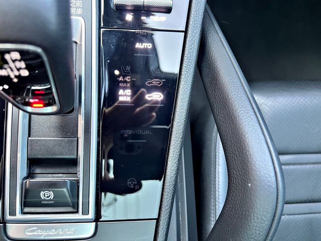 PORSCHE保時捷 CAYENNE  第13張相片
