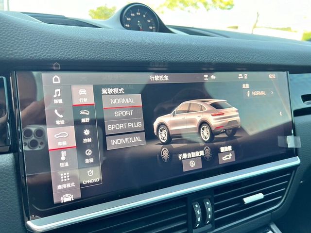 PORSCHE保時捷 CAYENNE  第15張相片