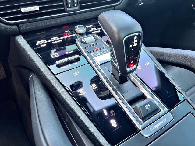 PORSCHE保時捷 CAYENNE  第17張相片