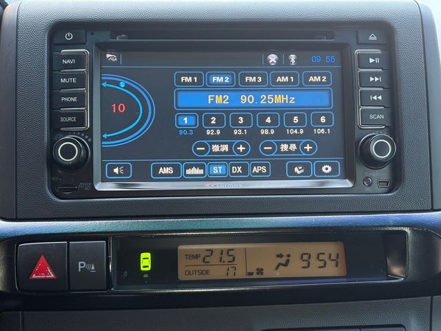 TOYOTA豐田 WISH  第9張相片