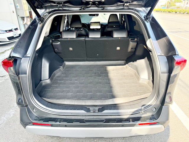 TOYOTA豐田 RAV4  第5張相片