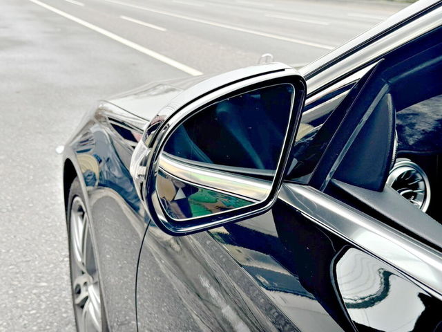 M-BENZ賓士 E300  第8張相片