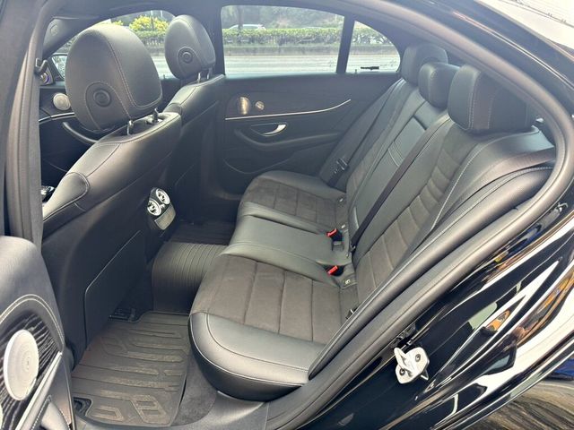 M-BENZ賓士 E300  第11張相片