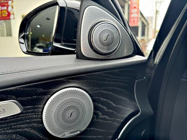 M-BENZ賓士 E300  第14張相片