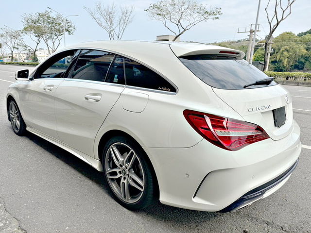 M-BENZ賓士 CLA250 SHOOTING BRAKE  第3張相片
