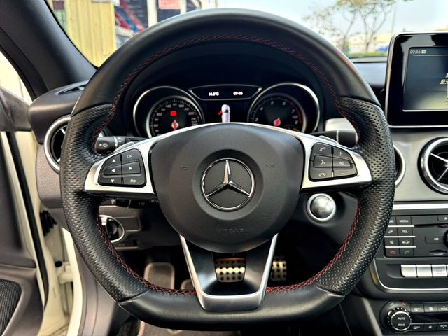 M-BENZ賓士 CLA250 SHOOTING BRAKE  第9張相片
