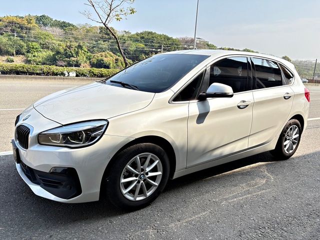 BMW寶馬 218I  第1張相片