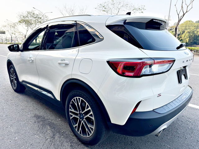 FORD福特 KUGA  第5張相片