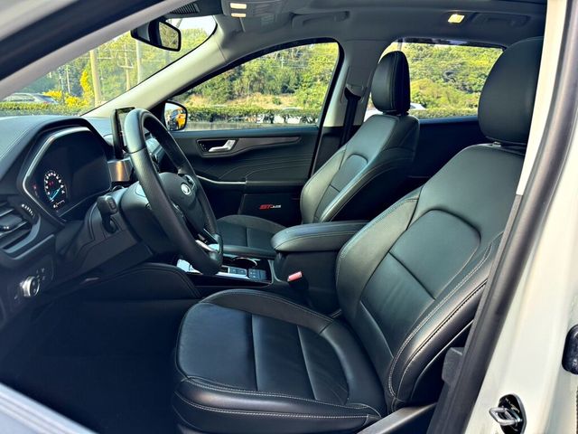 FORD福特 KUGA  第11張相片