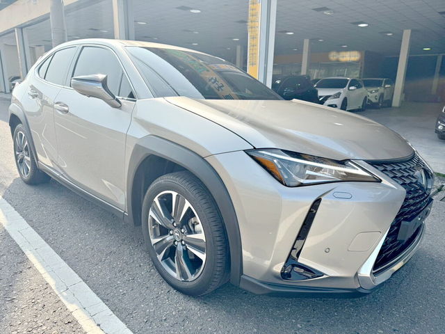LEXUS凌志 UX200  第3張相片
