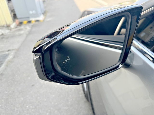 LEXUS凌志 UX200  第19張相片