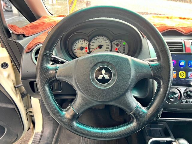 MITSUBISHI三菱 COLT PLUS  第13張相片