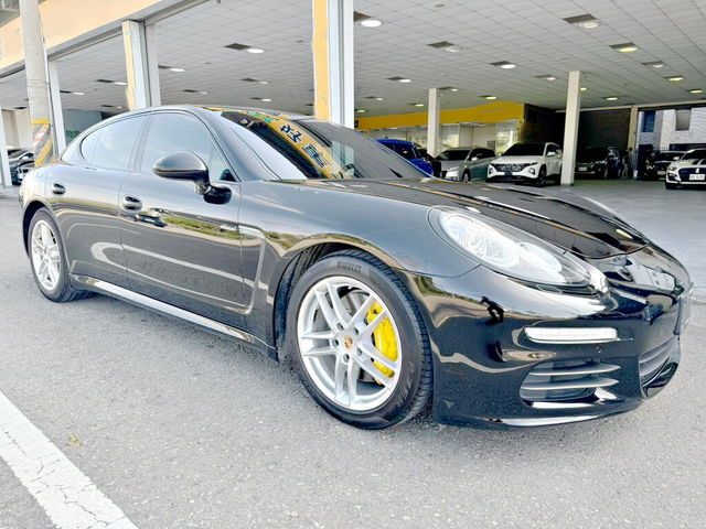 PORSCHE保時捷 PANAMERA  第3張相片