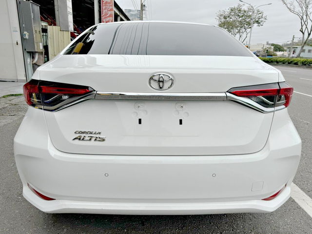 TOYOTA豐田 ALTIS  第7張相片