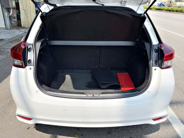 TOYOTA豐田 YARIS S  第3張相片