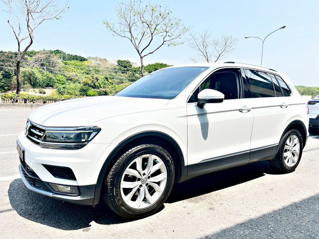 VOLKSWAGEN福斯 TIGUAN  第1張相片