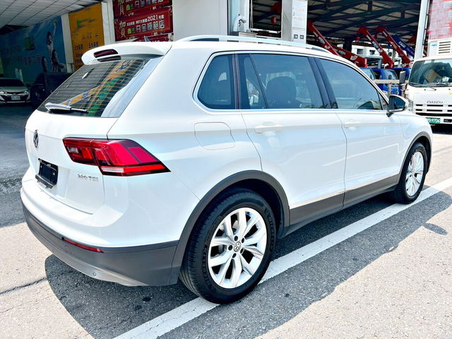 VOLKSWAGEN福斯 TIGUAN  第5張相片
