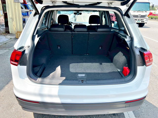 VOLKSWAGEN福斯 TIGUAN  第7張相片