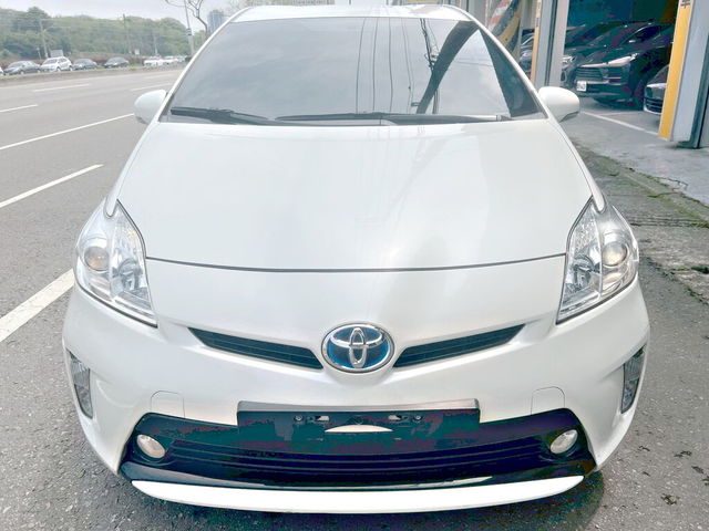 TOYOTA豐田 PRIUS  第4張相片
